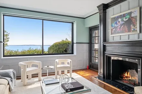 19 Oak Bluff Avenue Larchmont NY 10538