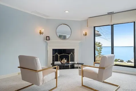 19 Oak Bluff Avenue Larchmont NY 10538