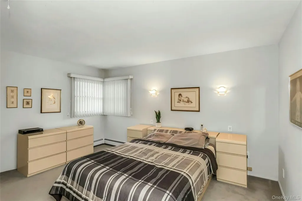 14 Judith Street Plainview NY 11803