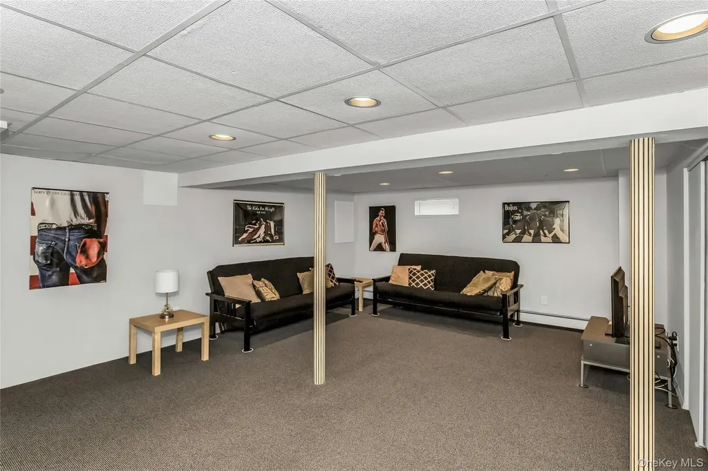 14 Judith Street Plainview NY 11803