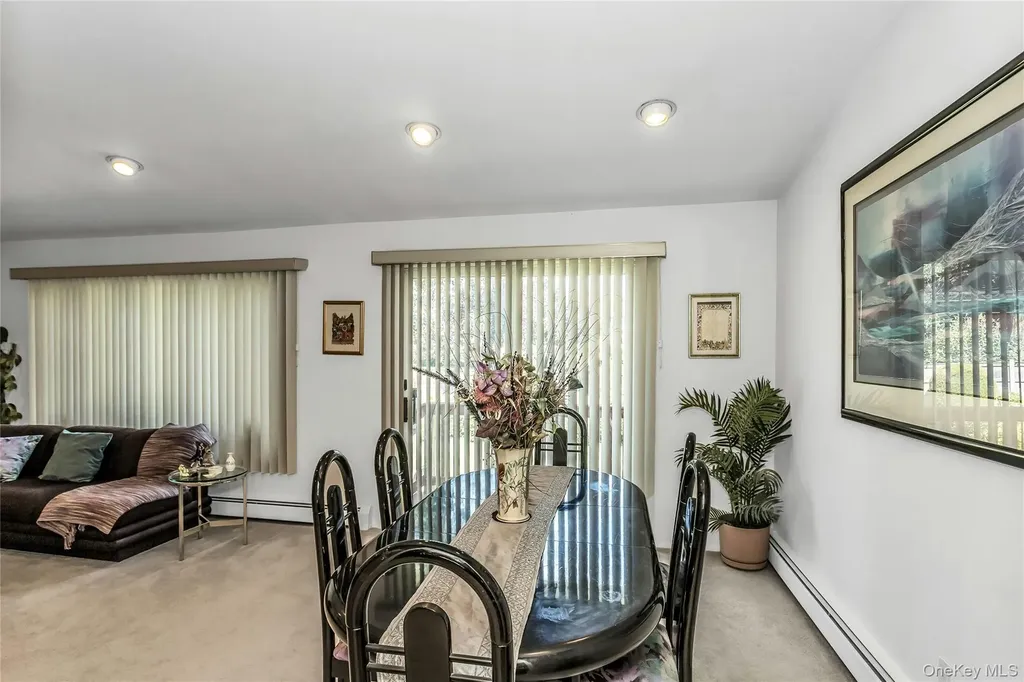 14 Judith Street Plainview NY 11803
