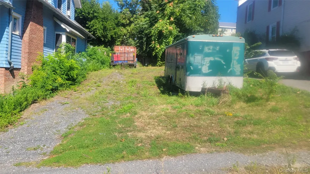 15 Thompson Street Catskill NY