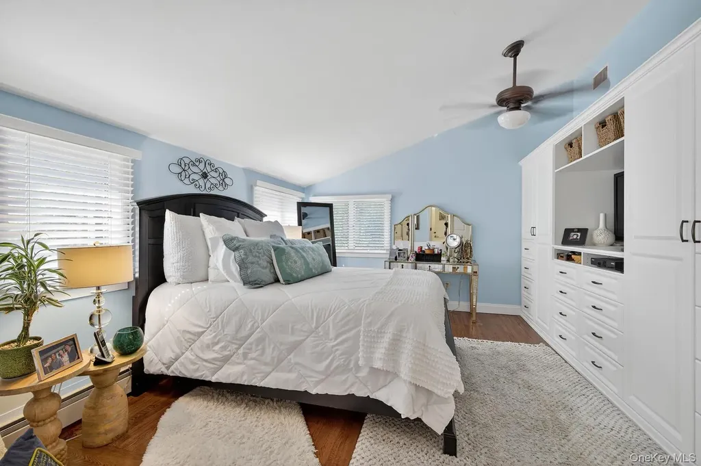 51 Kingsland Place Babylon NY 11702