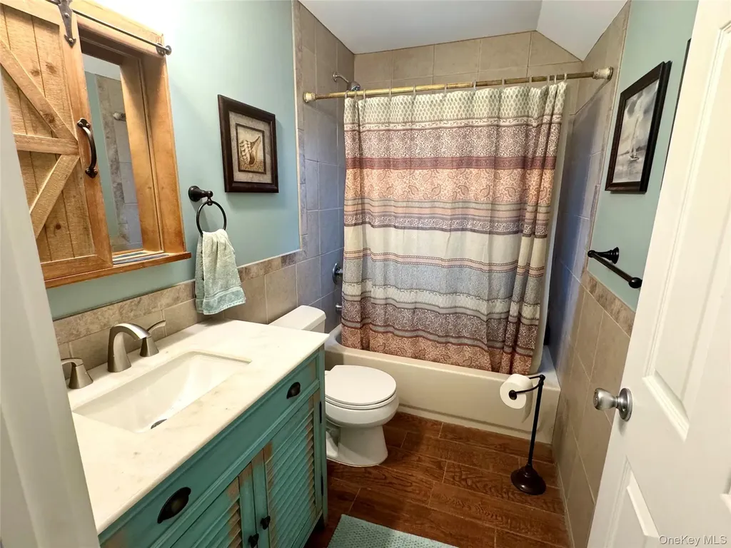 51 Furman Lane Patchogue NY 11772