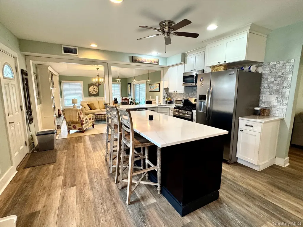 51 Furman Lane Patchogue NY 11772