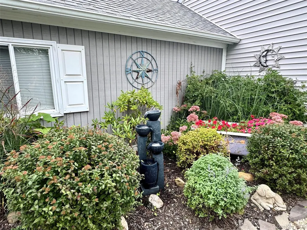 51 Furman Lane Patchogue NY 11772