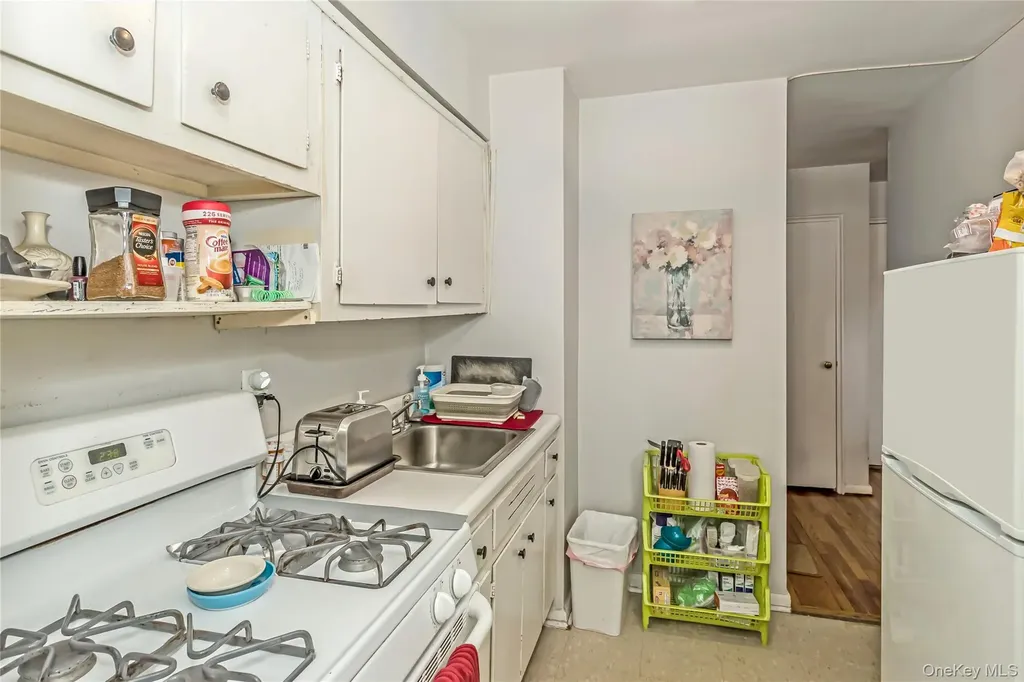 250 W Merrick Road Freeport NY 11520