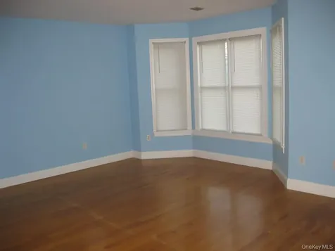 622 S 6th Avenue Mount Vernon NY 10550