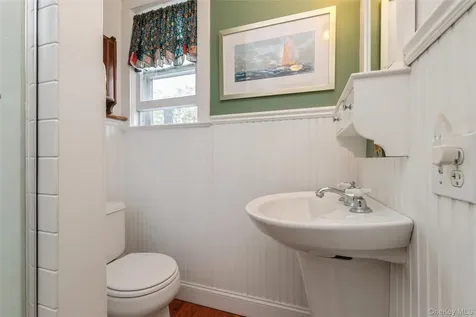 609 1st Street Greenport NY 11944
