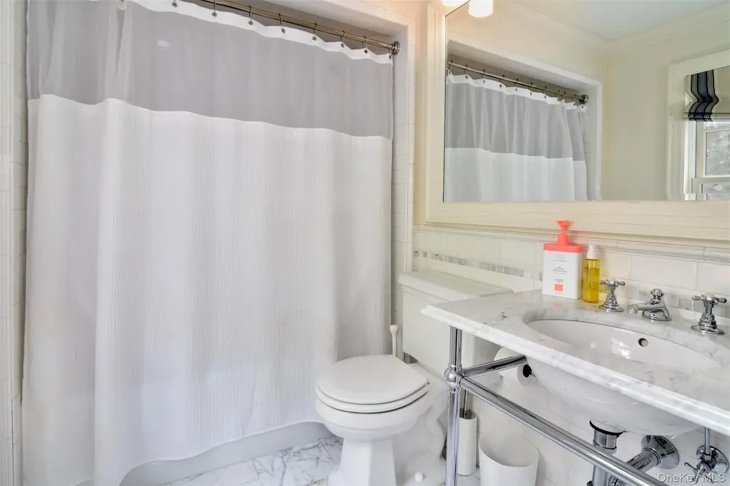164 Washington Avenue Dobbs Ferry NY 10522