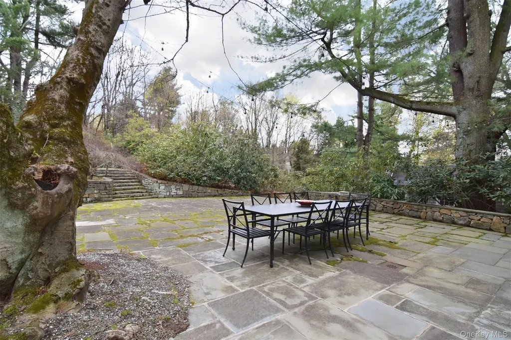 164 Washington Avenue Dobbs Ferry NY 10522