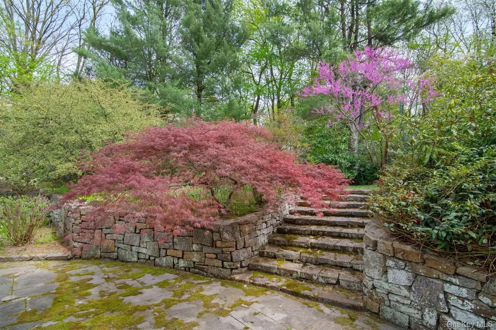 164 Washington Avenue Dobbs Ferry NY 10522