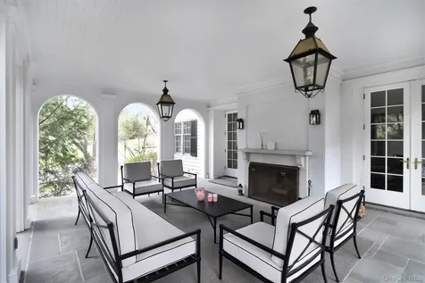 164 Washington Avenue Dobbs Ferry NY 10522