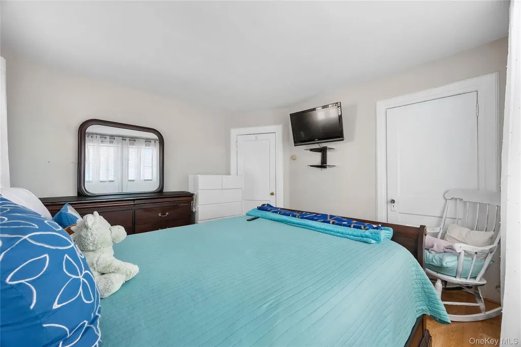 187 S Long Beach Avenue Freeport NY 11520