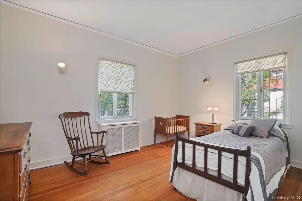 253 Cliff Avenue Pelham NY 10803