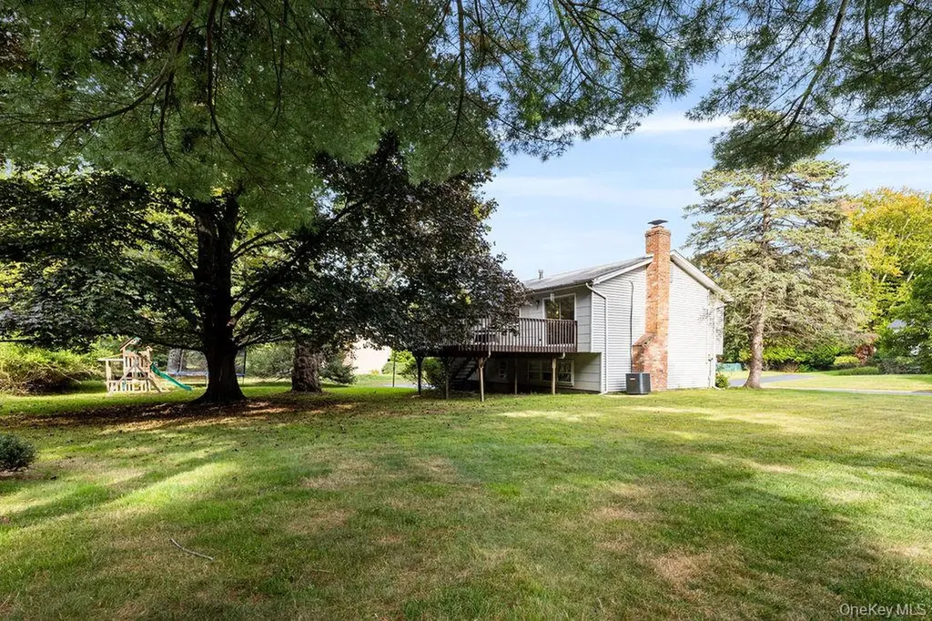 6 Fairway Oval Spring Valley NY 10977