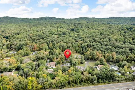 428 Greenbush Road N Blauvelt NY 10913