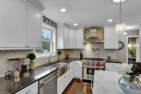 428 Greenbush Road N Blauvelt NY 10913