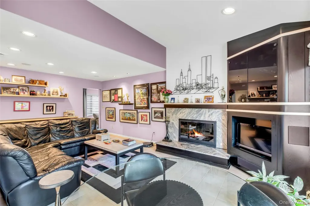 71 Hofstra Drive Plainview NY 11803