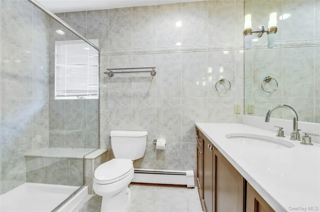 71 Hofstra Drive Plainview NY 11803