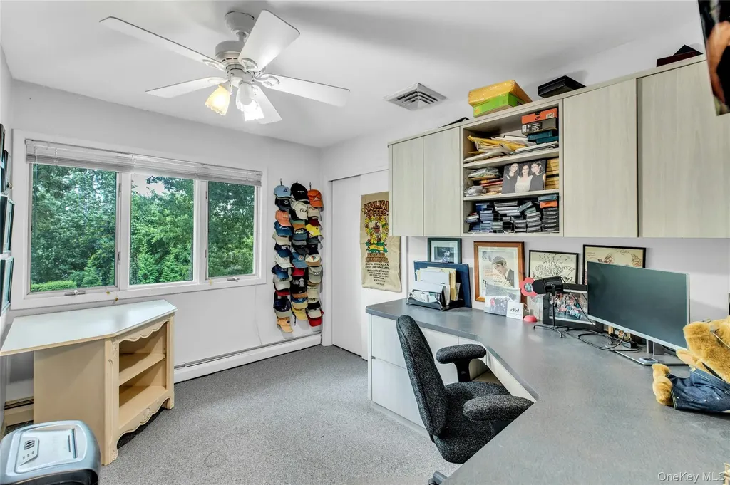 71 Hofstra Drive Plainview NY 11803