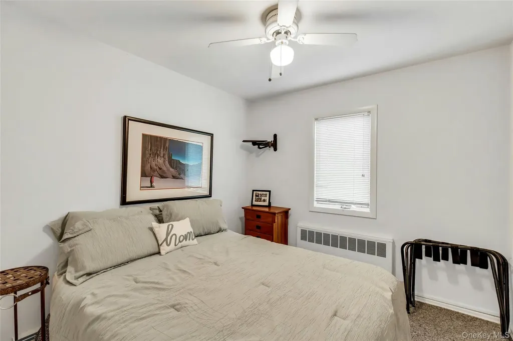 71 Hofstra Drive Plainview NY 11803