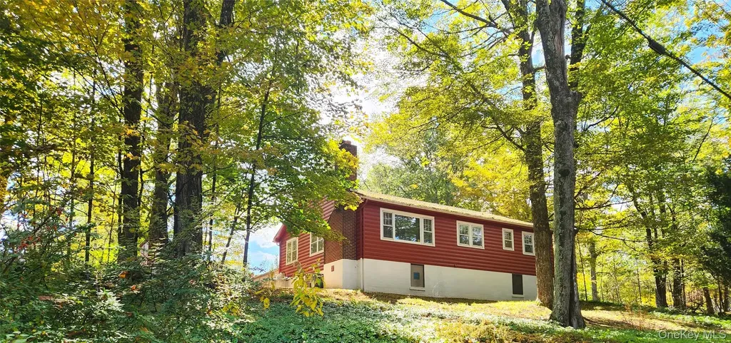 107 E Thompson Place Smallwood NY 12778