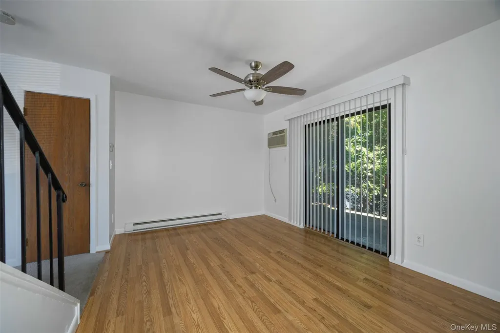 9 Hudson Heights Drive Poughkeepsie NY 12601