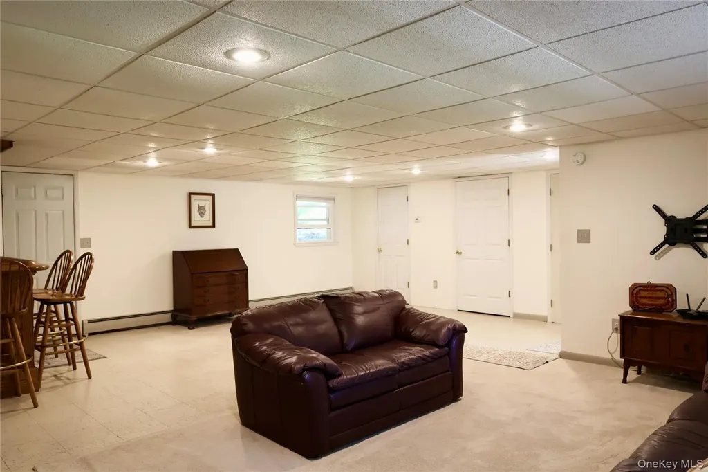 122 King Drive Poughkeepsie NY 12603