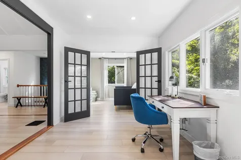 35 Lake Trail Carmel NY 10512