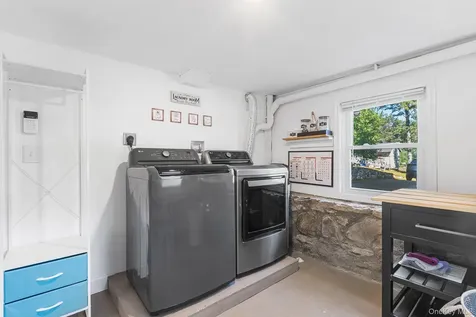 35 Lake Trail Carmel NY 10512