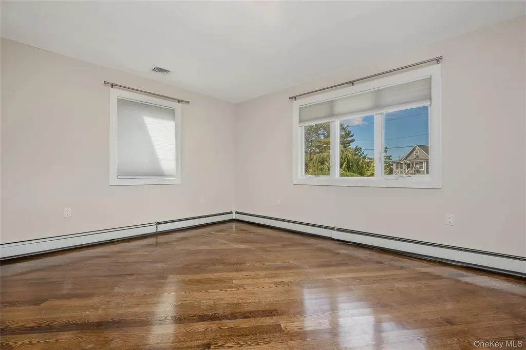 18 Central Avenue Amityville NY 11701