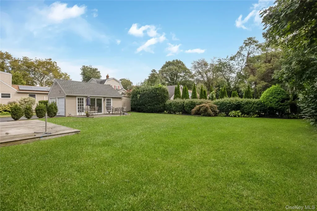 18 Central Avenue Amityville NY 11701