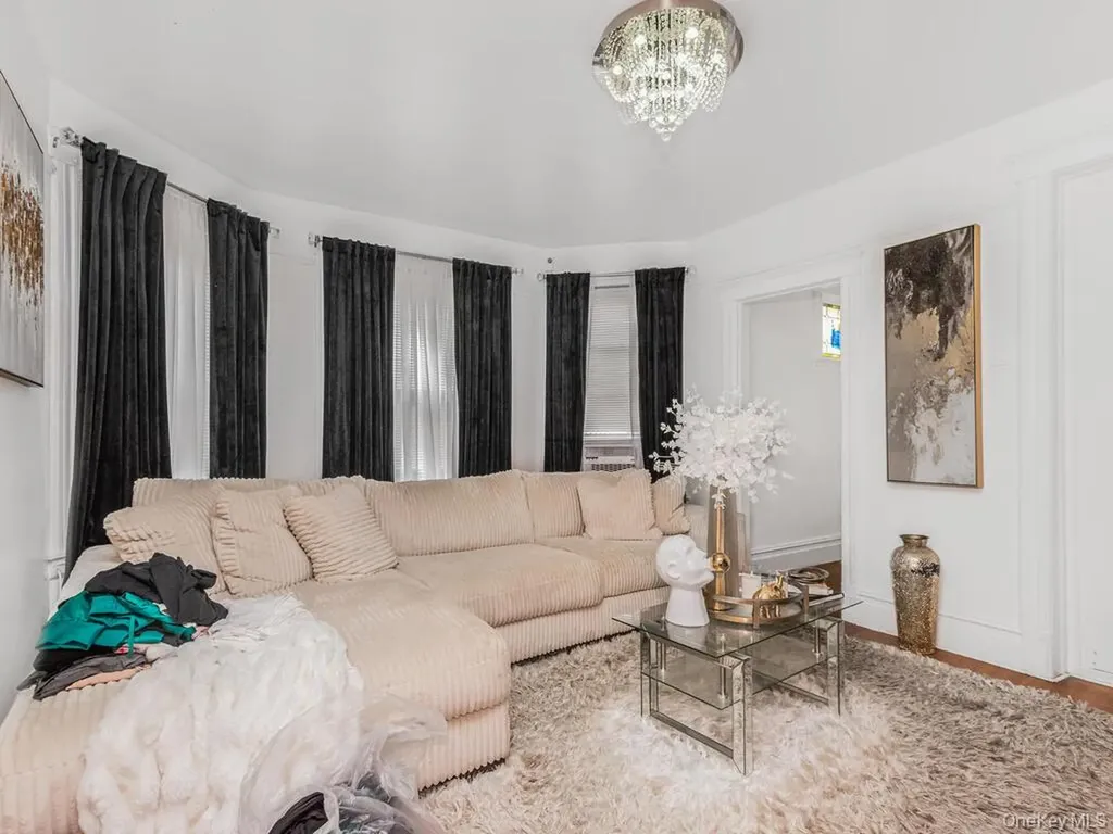 5 S 15th Avenue Mount Vernon NY 10550