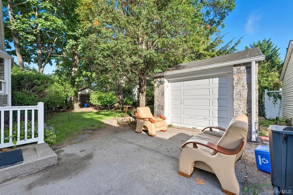 145 Cornwell Avenue Valley Stream NY 11580