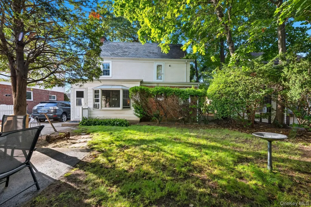 145 Cornwell Avenue Valley Stream NY 11580