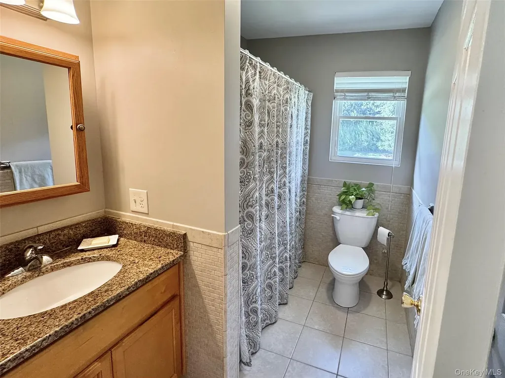 96 Daley Road Poughkeepsie NY 12603