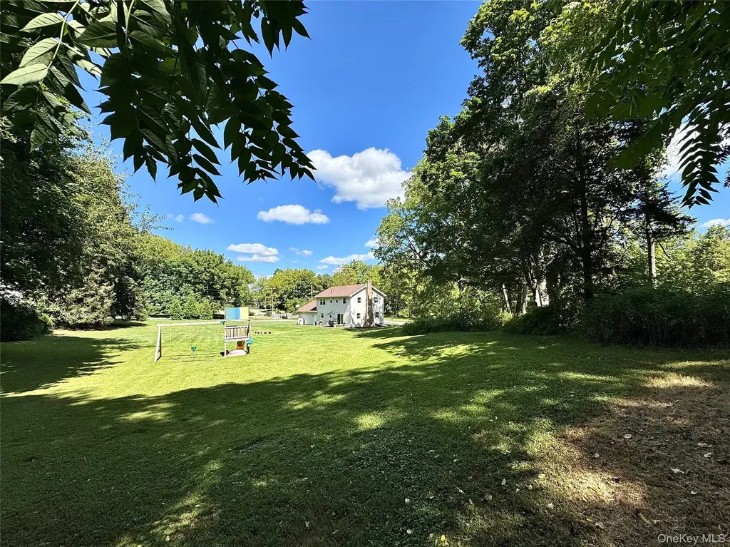96 Daley Road Poughkeepsie NY 12603