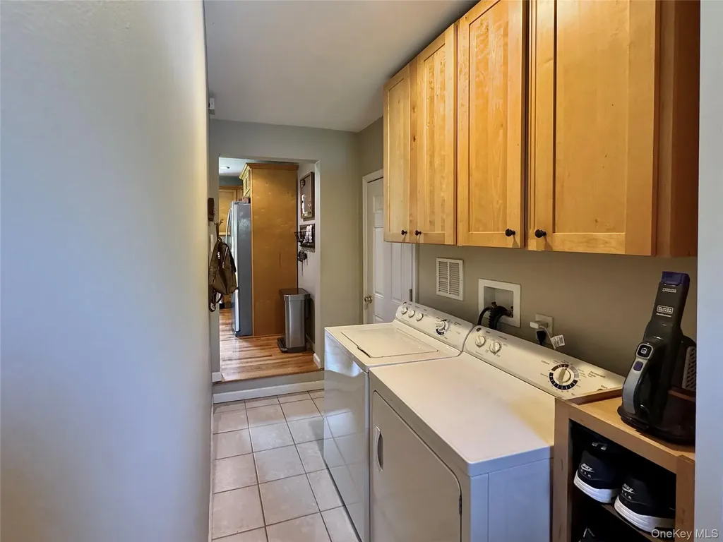 96 Daley Road Poughkeepsie NY 12603