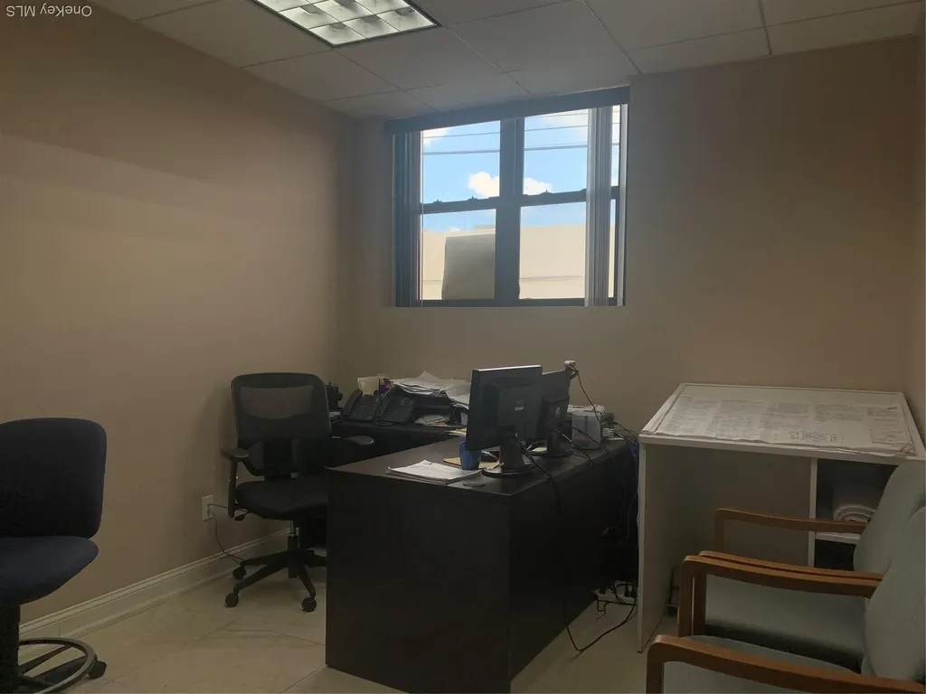 146 E 2nd Street Mineola NY 11501