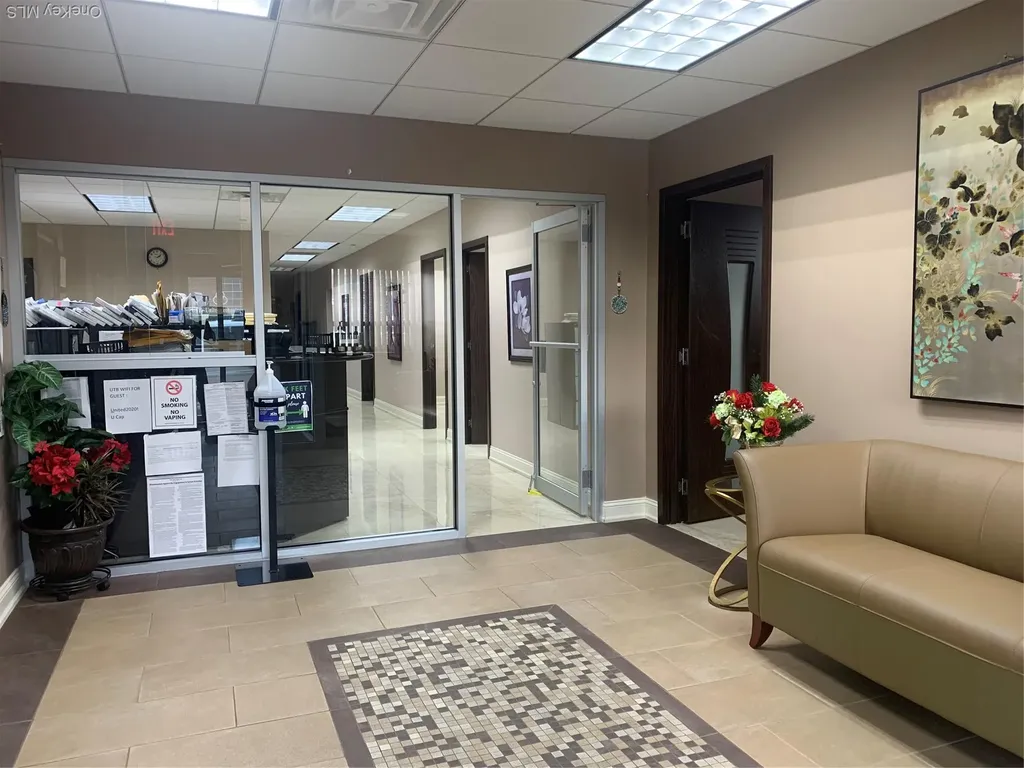 146 E 2nd Street Mineola NY 11501