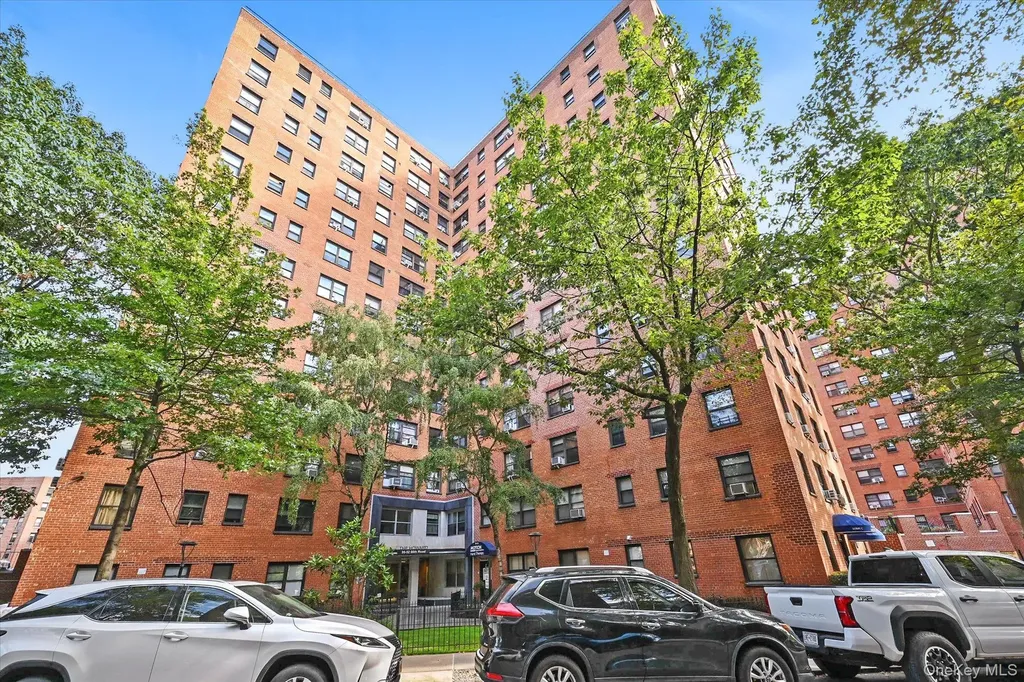 99-52 66th Road Rego Park NY 11374