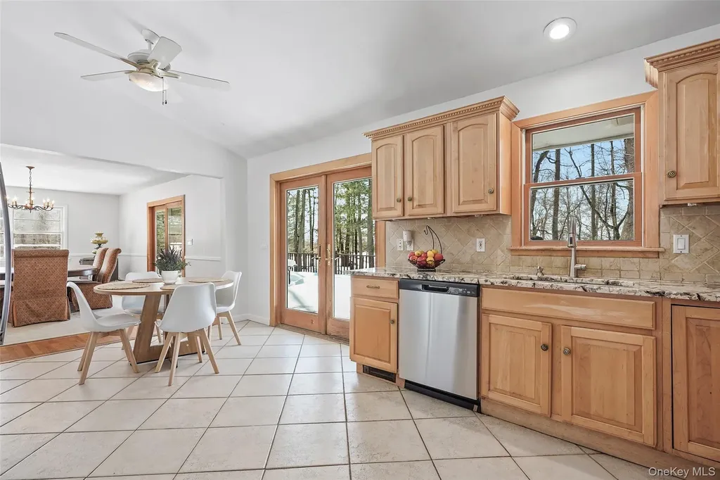 55 Hoags Cross Road Ossining NY 10562