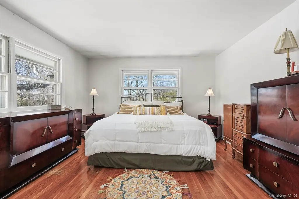 55 Hoags Cross Road Ossining NY 10562