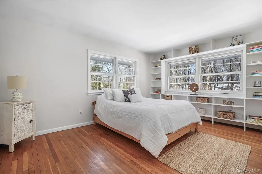 55 Hoags Cross Road Ossining NY 10562