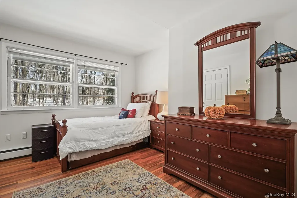 55 Hoags Cross Road Ossining NY 10562