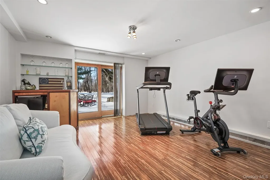55 Hoags Cross Road Ossining NY 10562