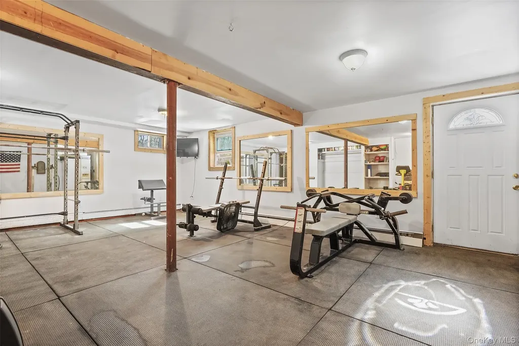 55 Hoags Cross Road Ossining NY 10562
