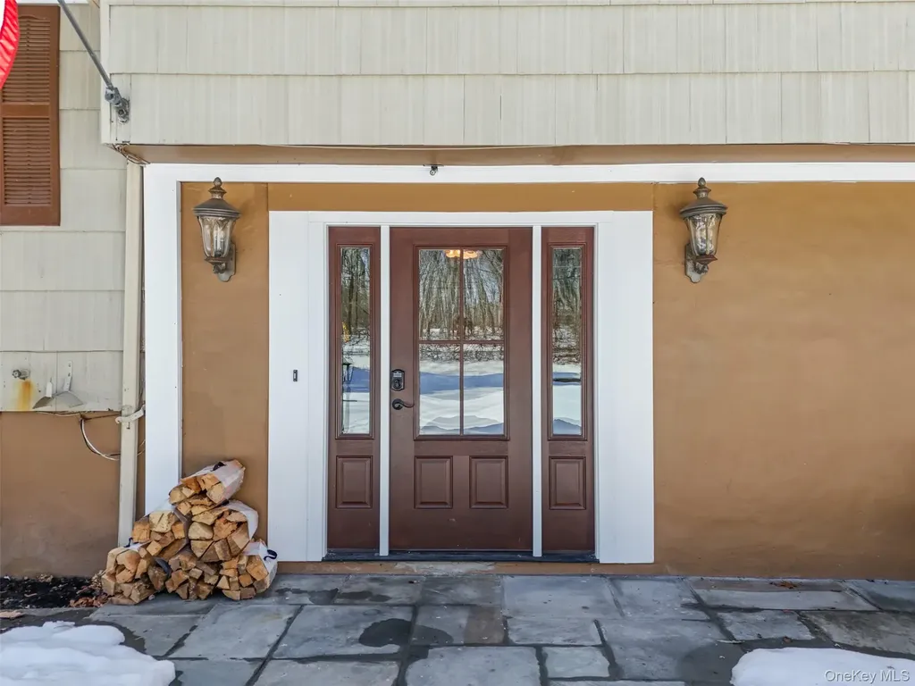 55 Hoags Cross Road Ossining NY 10562
