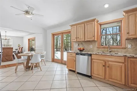 55 Hoags Cross Road Ossining NY 10562